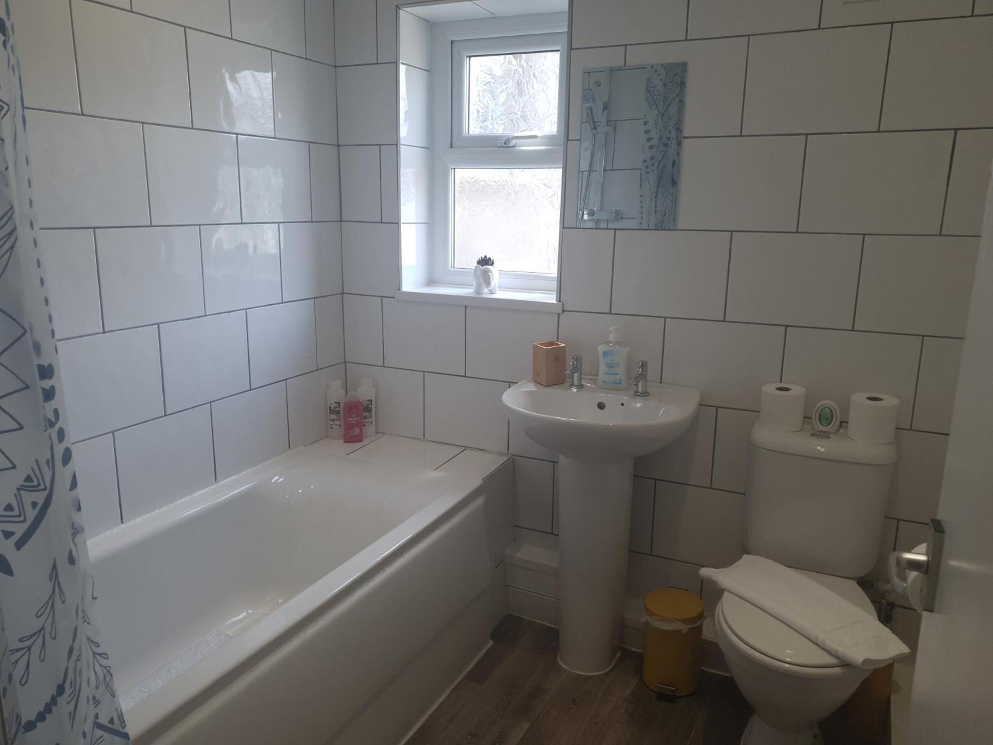 Cozy Crib - 1 Bed Swansea